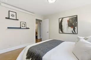 2211 SW Park Pl, Portland, OR 97205 - Photo 25