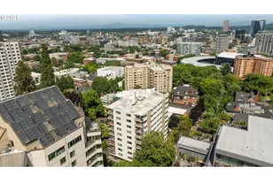 2211 SW Park Pl, Portland, OR 97205 - Photo 35