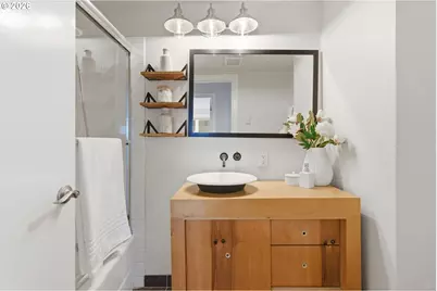 2211 SW Park Pl #903, Portland, OR 97205 - Photo 27