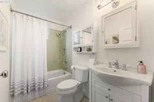 2624 SE Kelly St, Portland, OR 97202 - Photo 21