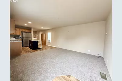1040 SW 11th St #44, Hermiston, OR 97838 - Photo 5