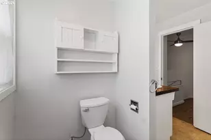 311 SE 155th Pl, Portland, OR 97233 - Photo 29