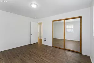 311 SE 155th Pl, Portland, OR 97233 - Photo 25