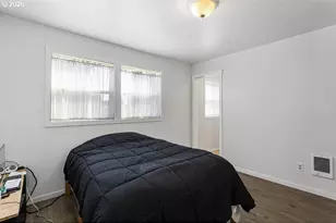 311 SE 155th Pl, Portland, OR 97233 - Photo 27