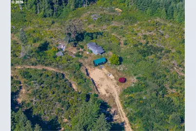 70113 Stage Rd, North Bend, OR 97459 - Photo 11