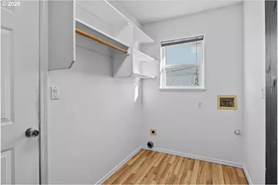 4240 NE Paintbrush Ct, Salem, OR 97305 - Photo 31