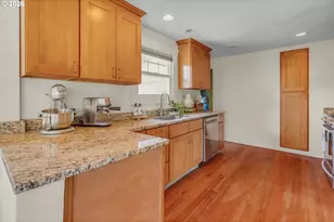 8610 SE 28th Ave, Milwaukie, OR 97222 - Photo 17