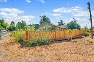 8610 SE 28th Ave, Milwaukie, OR 97222 - Photo 45
