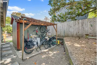 8610 SE 28th Ave, Milwaukie, OR 97222 - Photo 41
