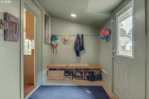 8610 SE 28th Ave, Milwaukie, OR 97222 - Photo 21