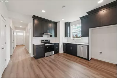 1810 NW 18th St, Battle Ground, WA 98604 - Photo 5