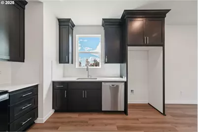 1810 NW 18th St, Battle Ground, WA 98604 - Photo 7