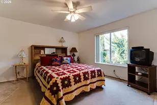 5985 Firestone Dr, Eugene, OR 97402 - Photo 11