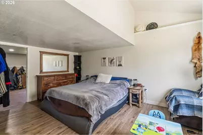 2567 Wood Ave, Eugene, OR 97402 - Photo 9