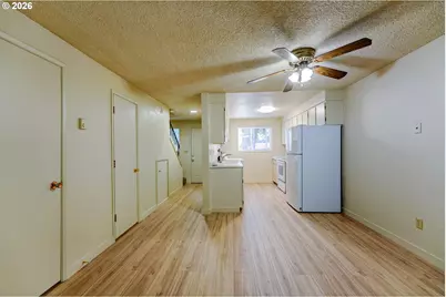 164 NE 4th Ave, Canby, OR 97013 - Photo 5