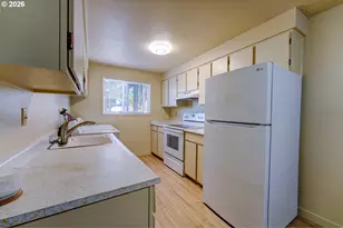 164 NE 4th Ave, Canby, OR 97013 - Photo 3