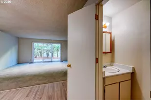 164 NE 4th Ave, Canby, OR 97013 - Photo 7