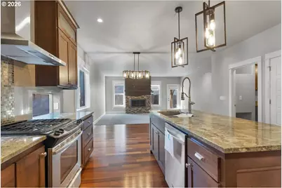 3470 Cabernet Ln, Eugene, OR 97401 - Photo 13