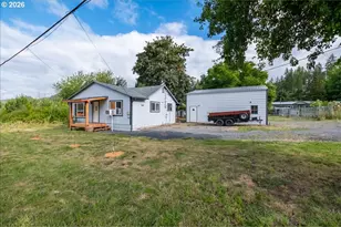 123 N Santiam Hwy, Gates, OR 97346 - Photo 3