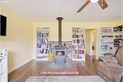 123 N Santiam Hwy, Gates, OR 97346 - Photo 5