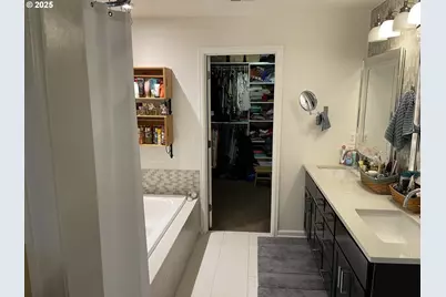 165 Danielle Dr, Winston, OR 97496 - Photo 33