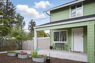 16317 SE Salmon St, Portland, OR 97233 - Photo 3