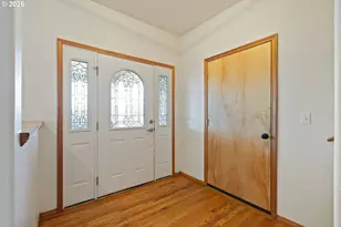 145 Cross Creek Dr, Roseburg, OR 97471 - Photo 5