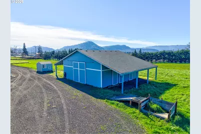 145 Cross Creek Dr, Roseburg, OR 97471 - Photo 37