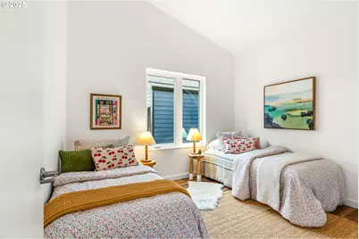 [Address not provided], Milwaukie, OR 97222 - Photo 21