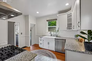 3611 SW Condor Ave, Portland, OR 97239 - Photo 13
