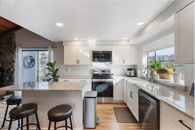 1881 NW Excello Dr, Roseburg, OR 97471 - Photo 7