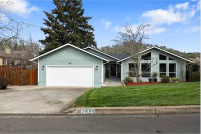 1881 NW Excello Dr, Roseburg, OR 97471 - Photo 33