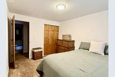 1881 NW Excello Dr, Roseburg, OR 97471 - Photo 25