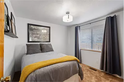 1881 NW Excello Dr, Roseburg, OR 97471 - Photo 27