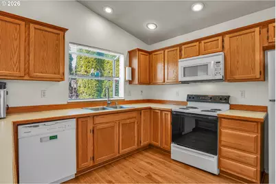 14706 NE 16th St, Vancouver, WA 98684 - Photo 13