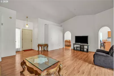 14706 NE 16th St, Vancouver, WA 98684 - Photo 3