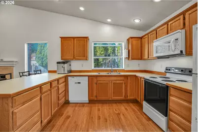14706 NE 16th St, Vancouver, WA 98684 - Photo 11