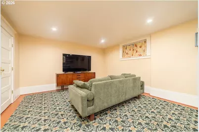 1621 NE Knott St, Portland, OR 97212 - Photo 35