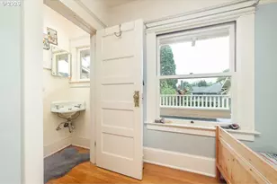 1621 NE Knott St, Portland, OR 97212 - Photo 29