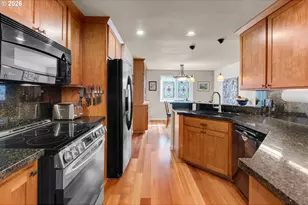 1617 SE 73rd Ave, Hillsboro, OR 97123 - Photo 9