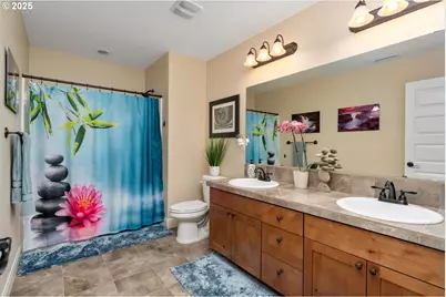 13211 NE 56th Ave, Vancouver, WA 98686 - Photo 33