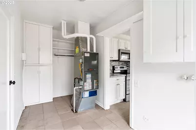 3420 SE 143rd Ave, Portland, OR 97236 - Photo 15