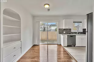 3420 SE 143rd Ave, Portland, OR 97236 - Photo 9