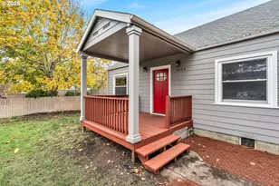 3420 SE 143rd Ave, Portland, OR 97236 - Photo 5