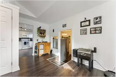 2686 12th St, Salem, OR 97302 - Photo 15