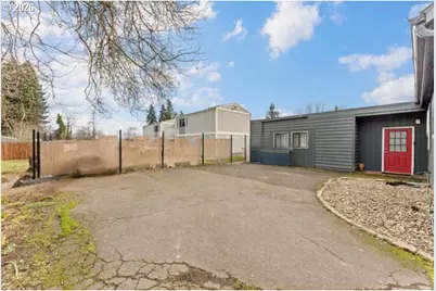 2686 12th St, Salem, OR 97302 - Photo 3