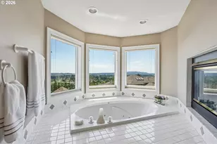 11904 SW Viewcrest Ct, Tigard, OR 97224 - Photo 27