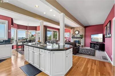 11904 SW Viewcrest Ct, Tigard, OR 97224 - Photo 15
