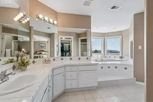 11904 SW Viewcrest Ct, Tigard, OR 97224 - Photo 29