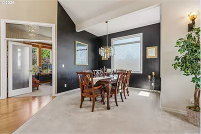 11904 SW Viewcrest Ct, Tigard, OR 97224 - Photo 13